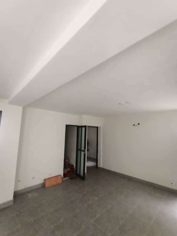 1 Kanal Commercial Use House For Rent In Gulberg 16