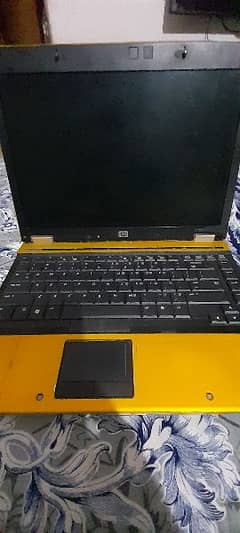HP laptop elite book core to due
