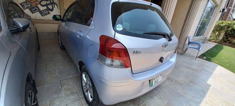 Toyota Vitz 2010 / 2014 Total Geniun 2