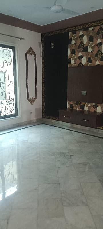 10 Marlas Newly Renovated Triple Story House In Karim Block Market Iqbal Town Lahore 19