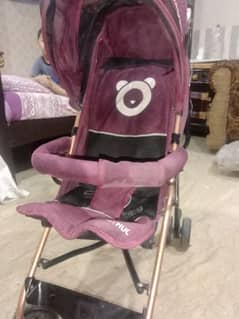 pram in a good condition only 1 month used 0