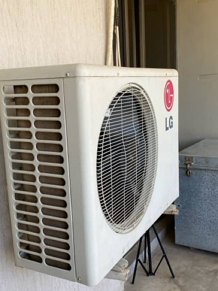 LG Air Conditioner 1