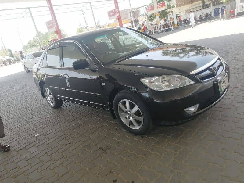 Honda Civic Prosmetic 2004. home used car with beautiful condition. 4