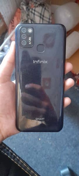 Infinix smart 6   3/64 3