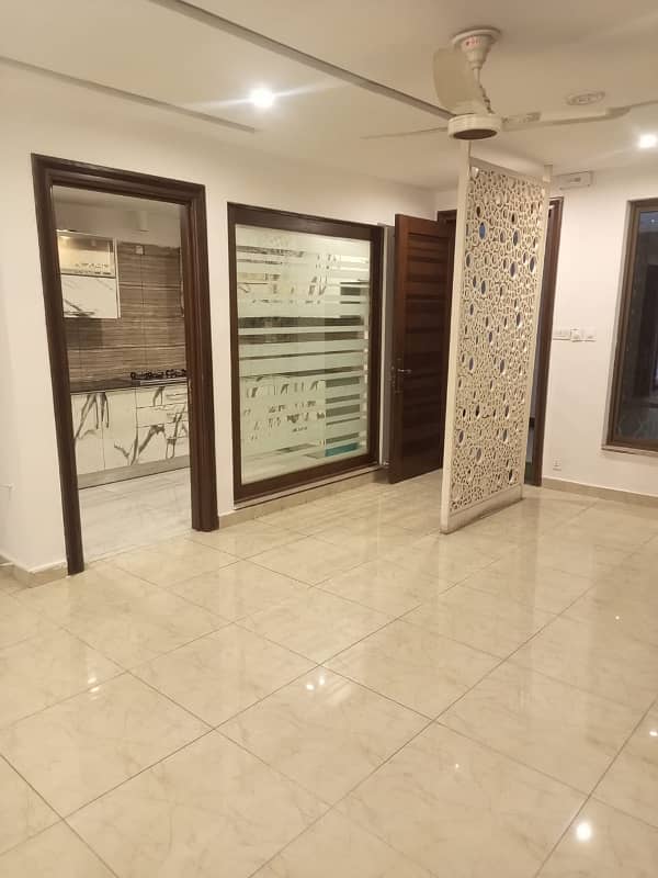 2 Bed Luxury Apartment Furnished Or Non Furnished Available For Rent 7