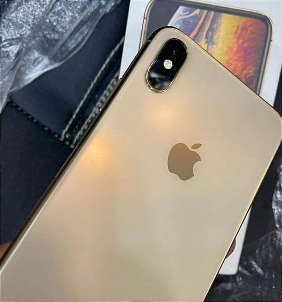 Apple iphone xs max 256GB Full Boxmy whtsp number 03455395829 0