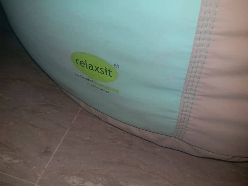Bean bag with table Relaxsit 2
