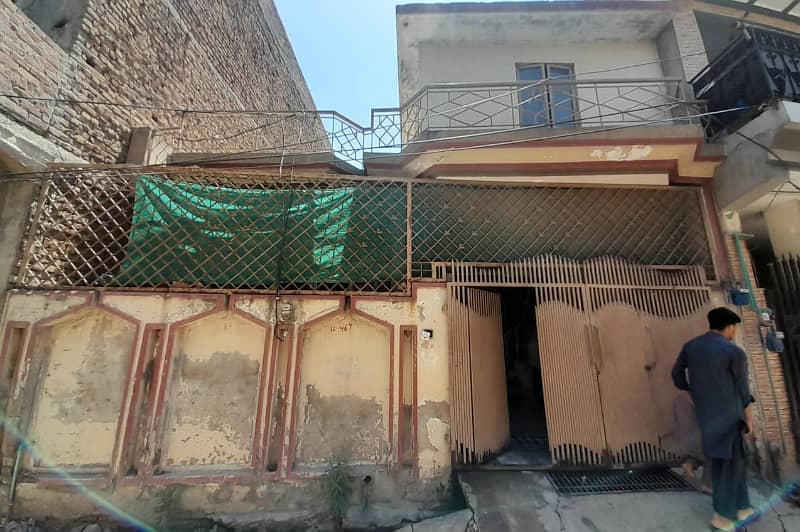 5 Marla Single Story House Available In Liaqat Coloney 8