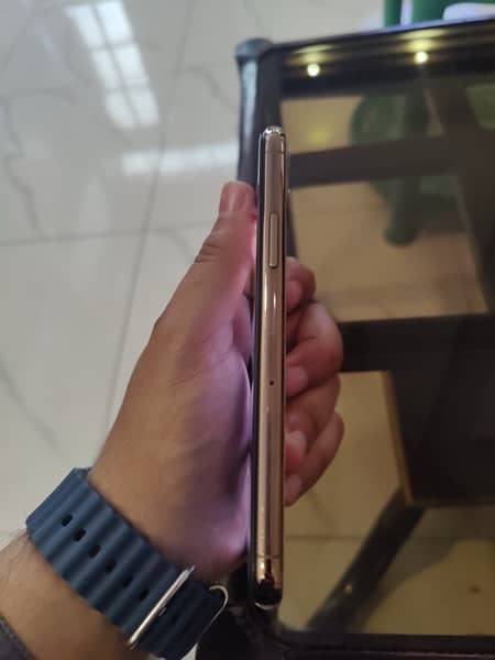 iphone 11 pro waterpack 256gb 4