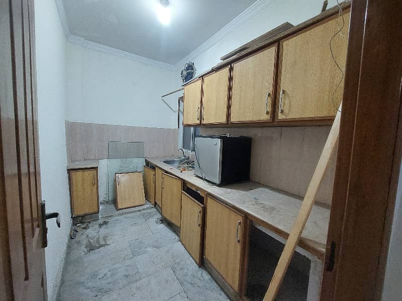 Furnished Flat Available For Rent In Block H3 Tariq Centre Ready To Move 7