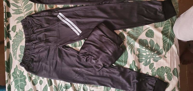 Black Trouser for Gymers and Sportsman's! 2