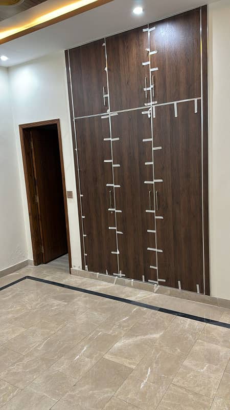 BRAND NEW 10 MARLA HOUSE FOR RENT BAHRIA ORCHARD LAHORE 2