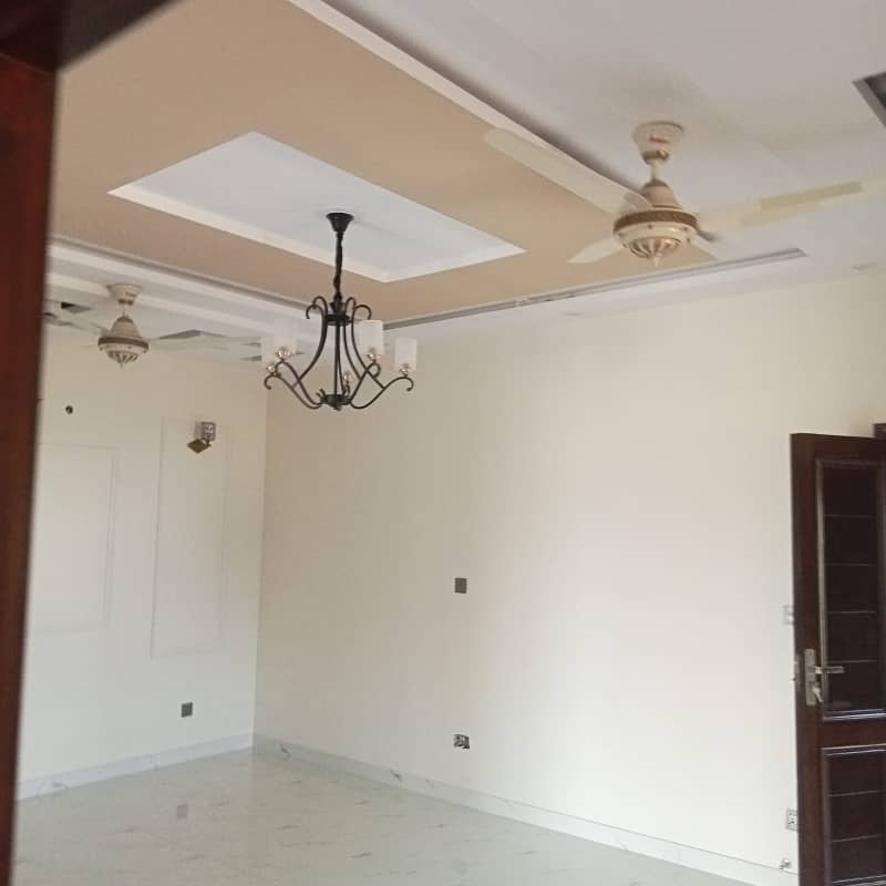 BRAND NEW 10 MARLA HOUSE FOR RENT BAHRIA ORCHARD LAHORE 6