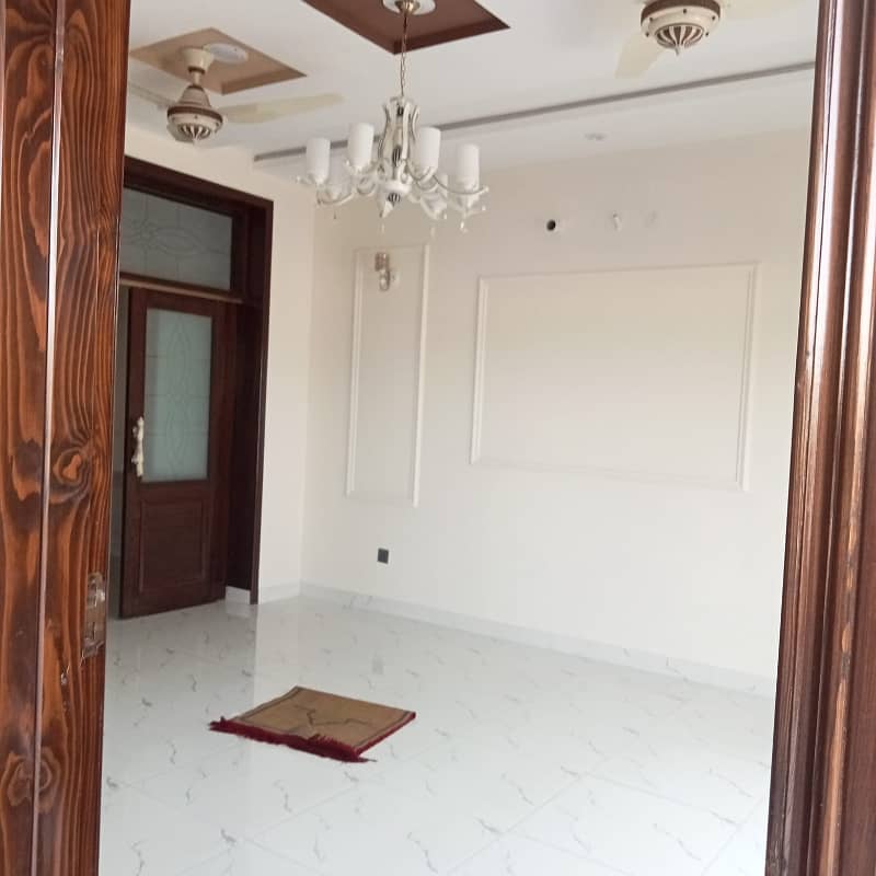 BRAND NEW 10 MARLA HOUSE FOR RENT BAHRIA ORCHARD LAHORE 17