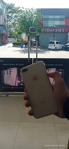 iPhone 8plus 10 by 10 condition only battery change
