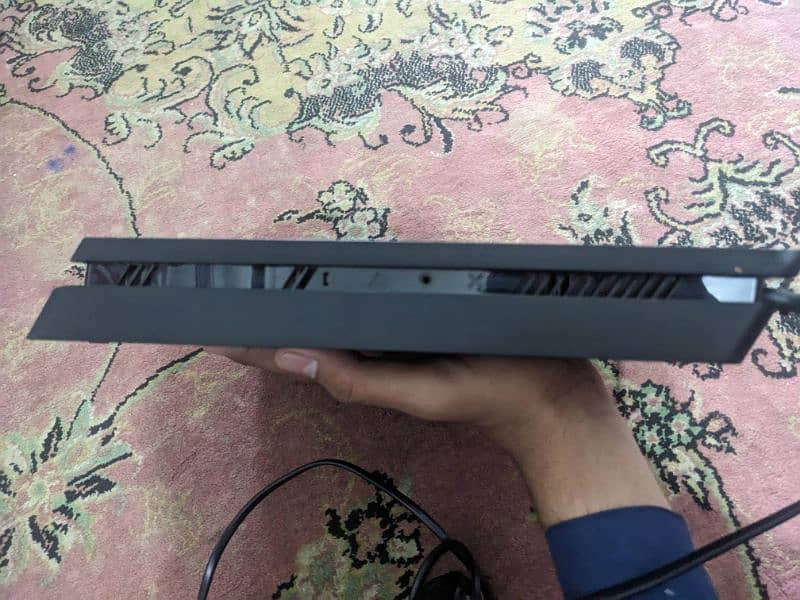 playstation 4 slim for sell or exchange possible with xbox one s 3