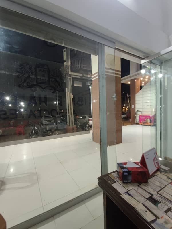Lakhani Fantasia 650 Square Feet Showroom Shop Available for Rent 13