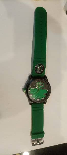 big dial  watch uniq desgn for sale 7