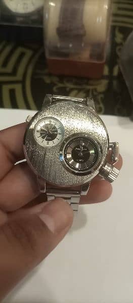 big dial  watch uniq desgn for sale 11