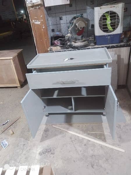 Carpenter available 2