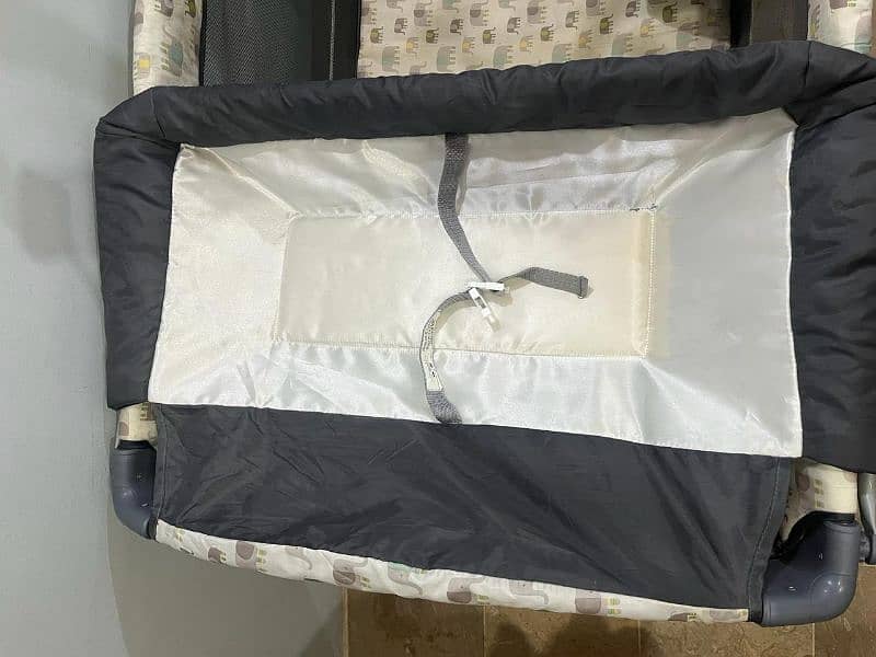 baby cot  / baby cot fo sale / new born baby cot 4