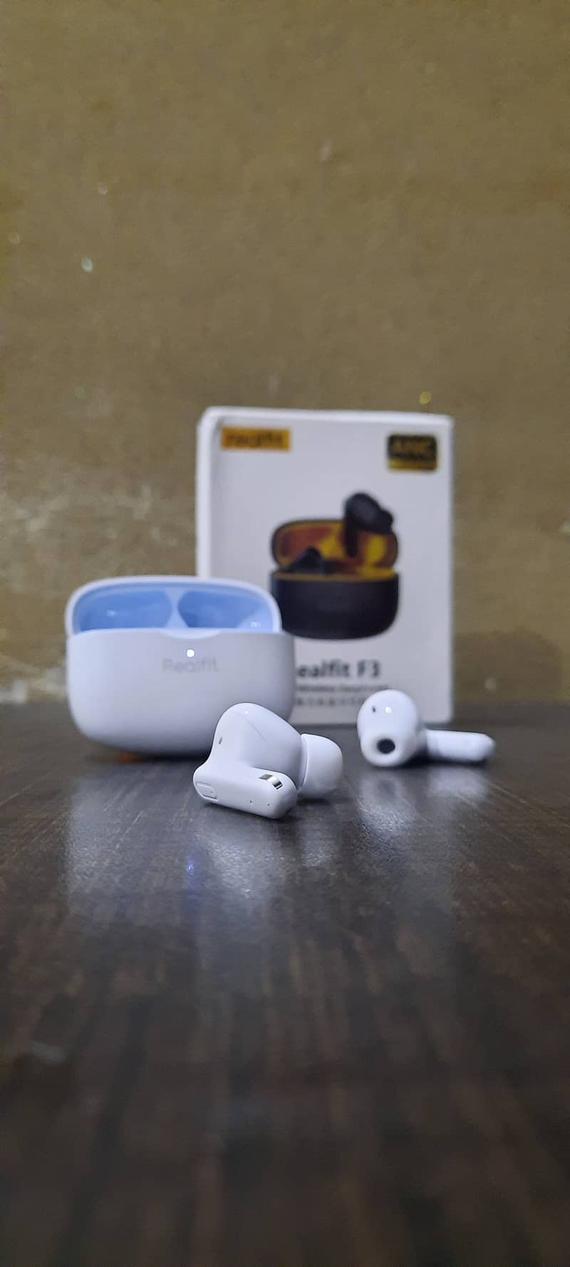 Realfit F3 ANC box packed earbuds 5.4v  (app/Bluetooth connection) 5