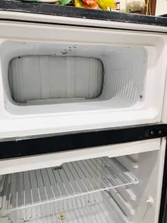 mini refrigerator 0