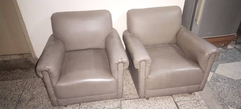 5 seater sofa 0