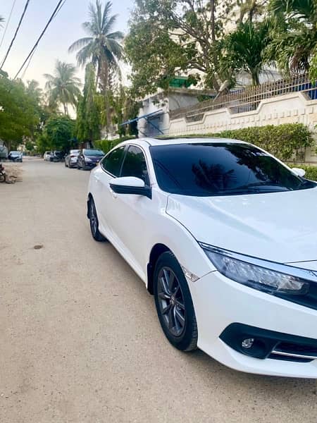 Honda Civic Oriel 2019 4