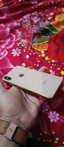 iPhone XS Max duel pta approved urgent sale 3