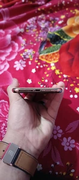 iPhone XS Max duel pta approved urgent sale 5