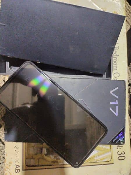 vivo V17 256gb. 12gb 1