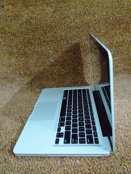 MacBook Pro late 2011 Core i5 2
