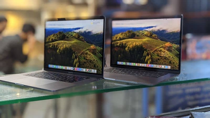 MacBooK Pro 15 2019  Core i9 4