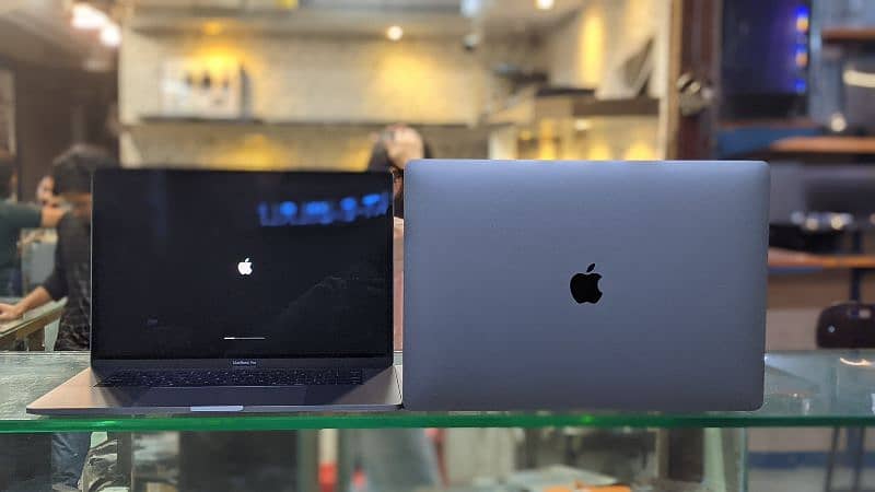 MacBooK Pro 15 2019  Core i9 6