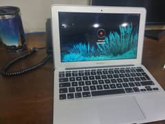 Apple MacBook laptop Air 2014 Early 0
