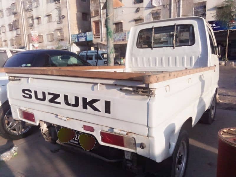 Suzuki Ravi 2002 4