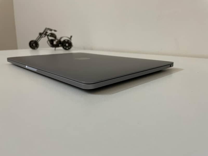 Macbook Pro M1 for Sale 2021 2