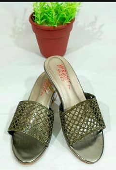 Women's patent fancy heels