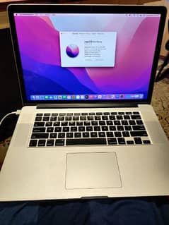 MacBook pro mid 2015 core i7 16/250GB Monterey