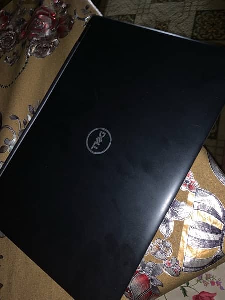 Dell Laptop Core i5 8th generation , 512 ssd and 8 gb ram 6