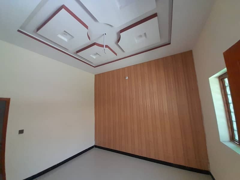 5.5 Marla House Available For Sale In Liaqat Coloney 7
