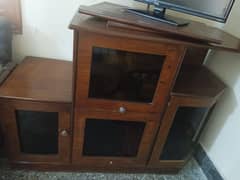 TV trolley and dressing table