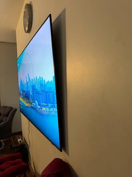 Samsung 75” BU 8100 4K crystal UHD 1