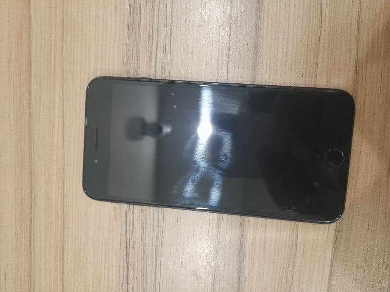 iPhone 7 plus 32 gb SIM TIME AVAILABLE 4