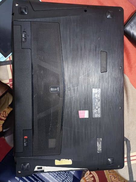 Lenovo Y510P Gaming Laptop 3