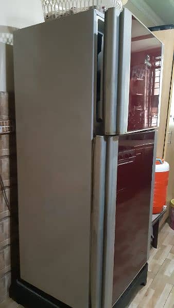 used large size refrigerator Dawlance 3