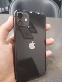 IPhone 11 128GB water pack