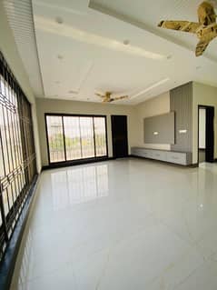 DHA Phase 5 Block M 1 Kanal 3 Bed Brand New Upper Portion For Rent 0