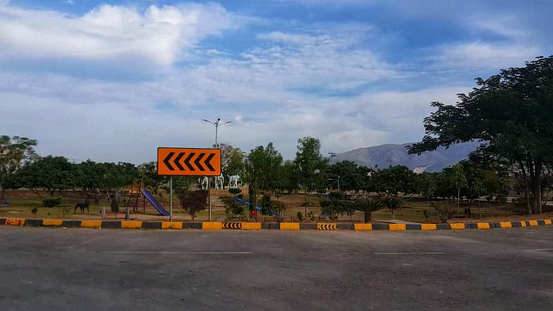 Taxila Garden Housing Society 5Marla possesion plot Available Very Reasonable price 3